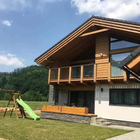 Linda 山林小屋 *